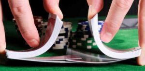 how to count cards in online poker
